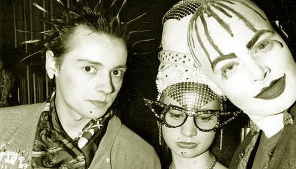 The Ultimate Guide to the 1980s New Romantic Trend