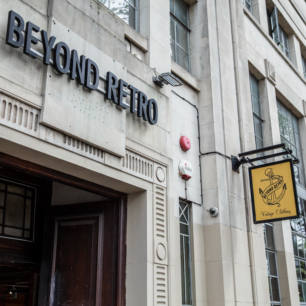 Discount 2025 vintage clothes