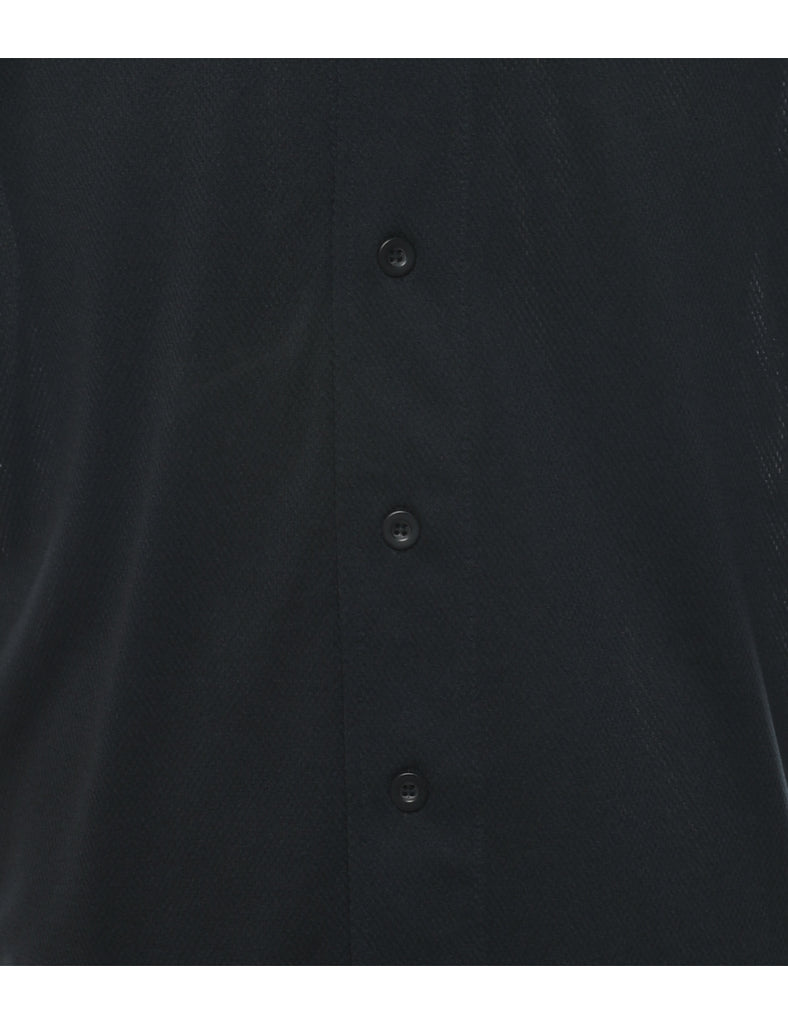 Button Front Printed T-shirt - L