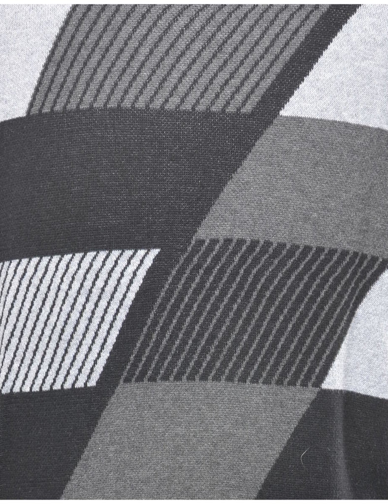 Geometric Pattern Jumper - L