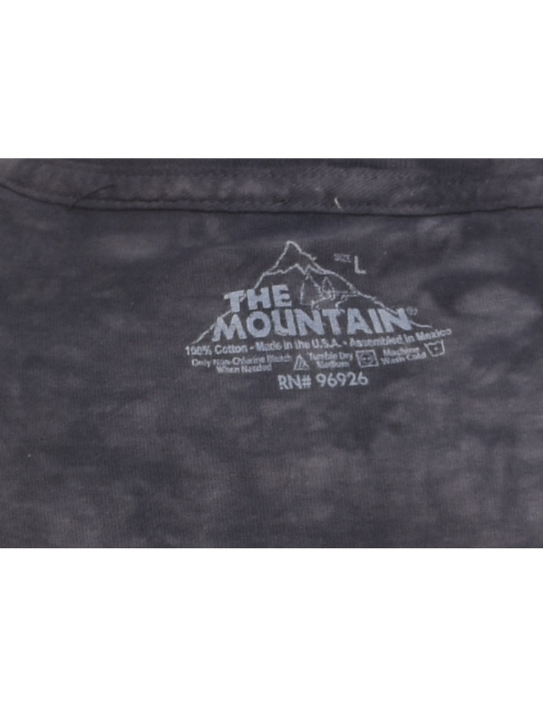 The Mountain Bear Design T-Shirt - L