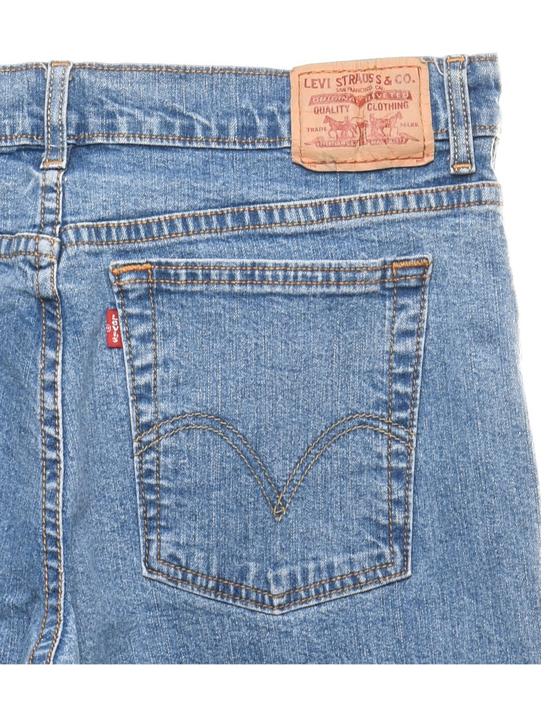 Classic Light Wash Levi's Jeans - W33 L30