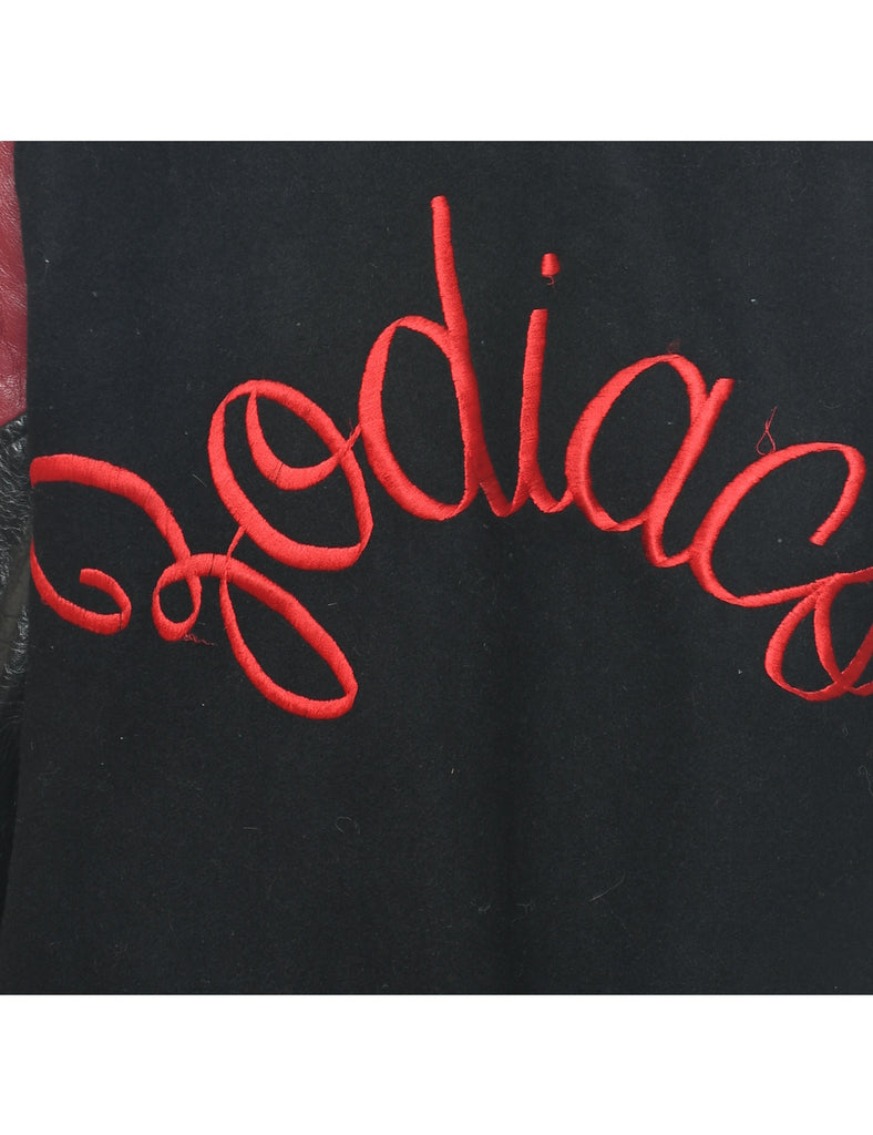 Classic Team Jacket - M