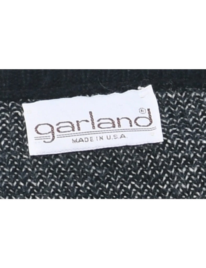 Nordic Black Jumper - L