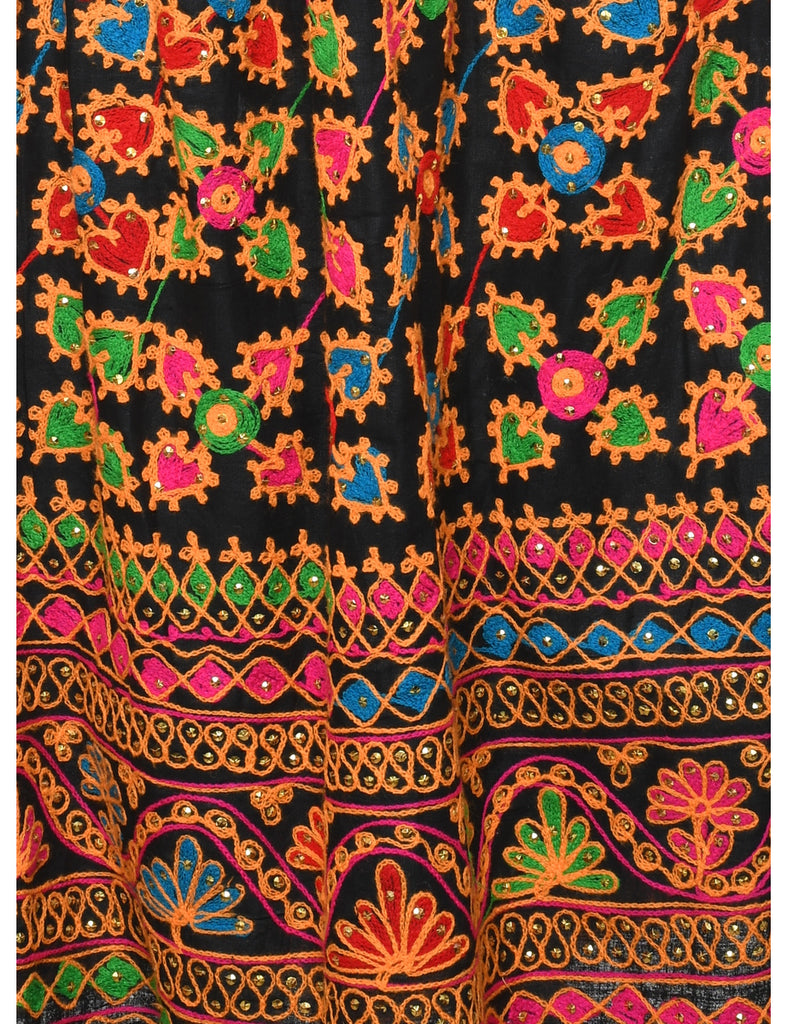 Embroidered Midi Skirt - M